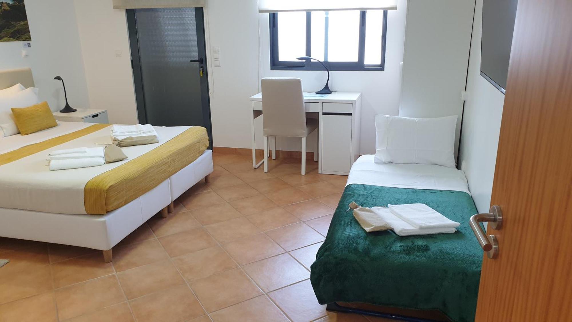 A Caminho Da Ilha Apartment ปอนตาเดลกาดา ภายนอก รูปภาพ