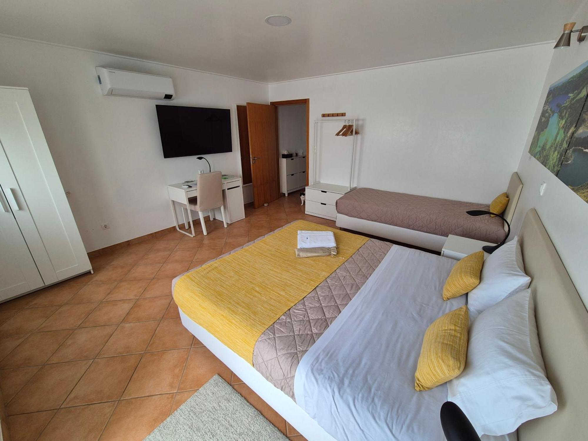A Caminho Da Ilha Apartment ปอนตาเดลกาดา ภายนอก รูปภาพ